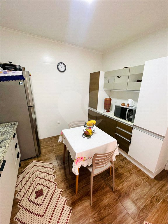Casa à venda com 4 quartos, sendo 1 suíte,  em Jardim Stella, Santo André, SP