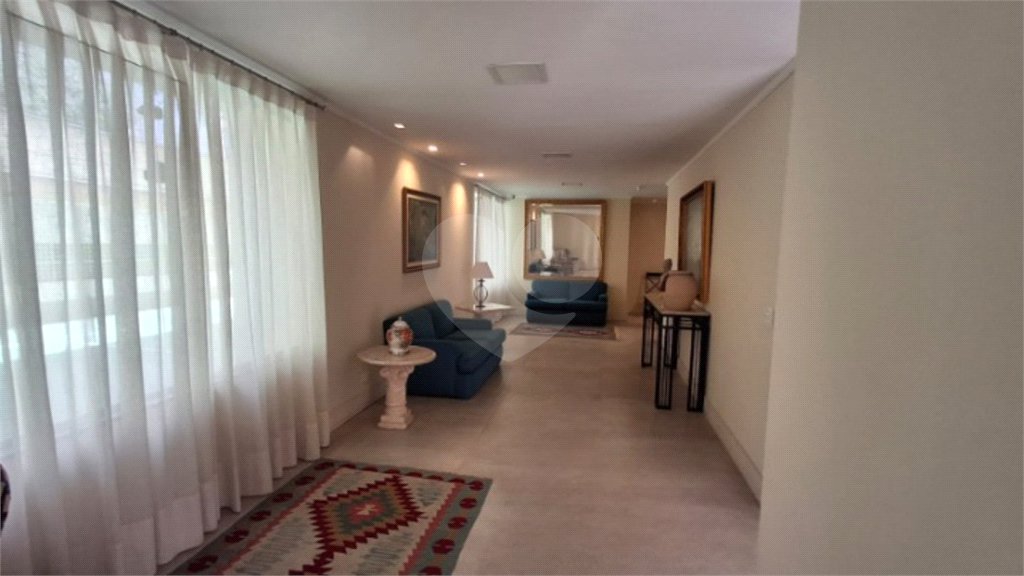 Apartamento à venda com 3 quartos, sendo 1 suíte,  em Indianópolis, São Paulo, SP