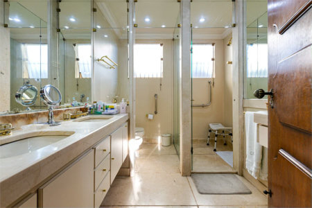 Casa Térrea à venda com 3 quartos, sendo 1 suíte, em Alto de Pinheiros, São Paulo, SP