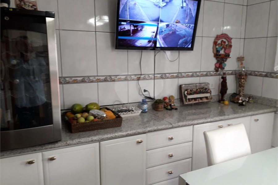 Sobrado à venda com 4 quartos, sendo 1 suíte, em Tremembé, São Paulo, SP