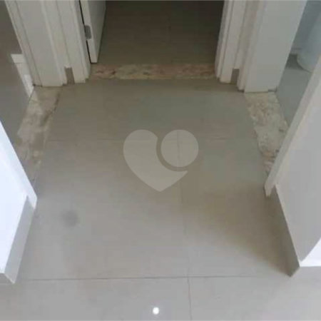Apartamento à venda com 2 quartos em Vila Haro, Sorocaba, SP
