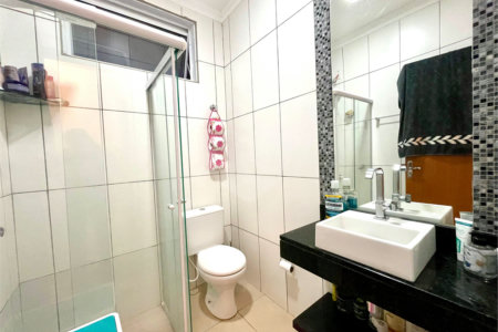 Chácara à venda com 2 quartos em Chácara Barro Branco, Itapetininga, SP