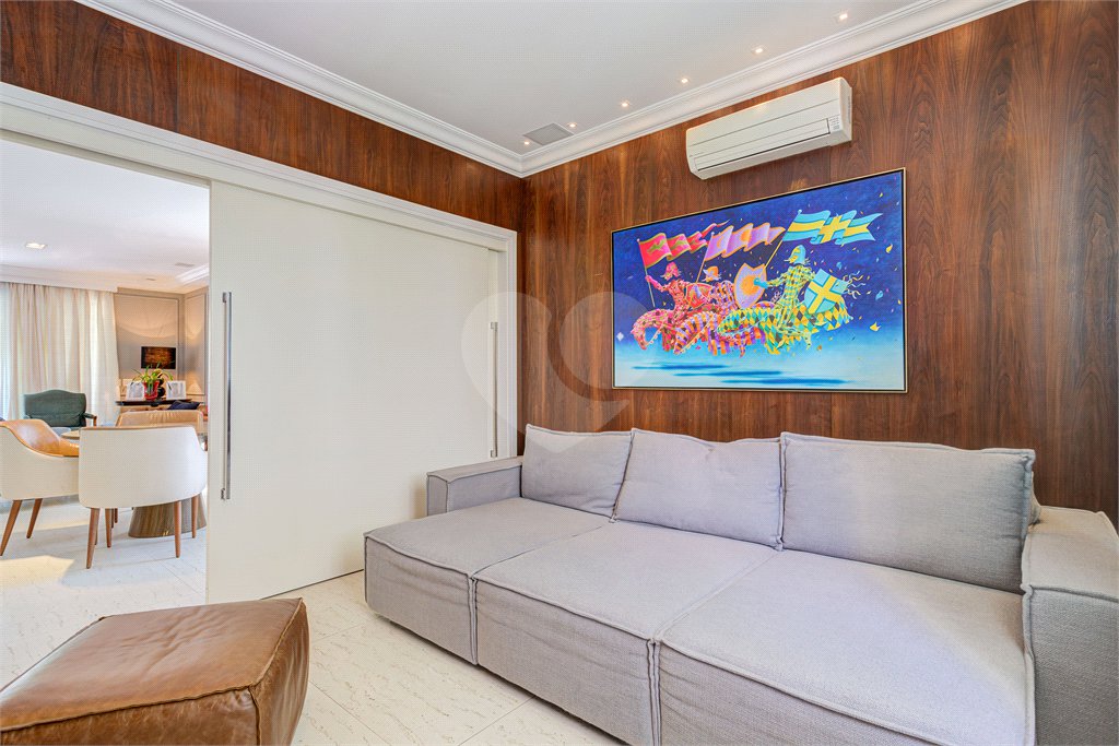 Casa à venda ou para alugar com 4 suítes no condomínio Ville de Vie, São Paulo - SP