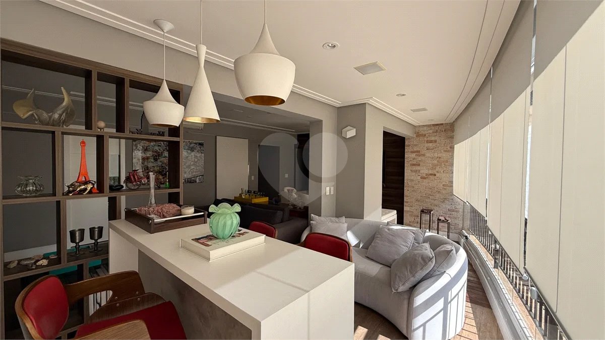 Apartamento totalmente mobiliado, com 02 suítes, 2 vagas de garagem 112m² a venda Vila Mascote.