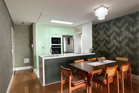 Apartamento à venda com 3 quartos, sendo 1 suíte, em Vila Andrade, São Paulo, SP