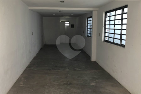 Casa à venda com 5 quartos, sendo 2 suítes, em Jabaquara, São Paulo, SP