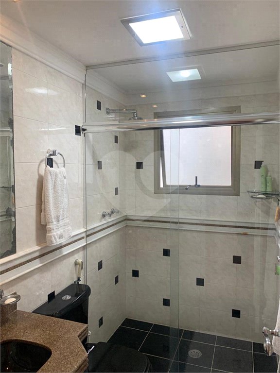 Apartamento à venda com 3 suítes em Vila Suzana, São Paulo, SP