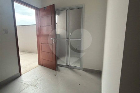 Casa à venda com 2 suítes no condomínio Maracujas, São Paulo - SP
