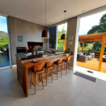 Casa à venda ou para alugar com 4 suítes no condomínio Jardim Primavera, Louveira - SP