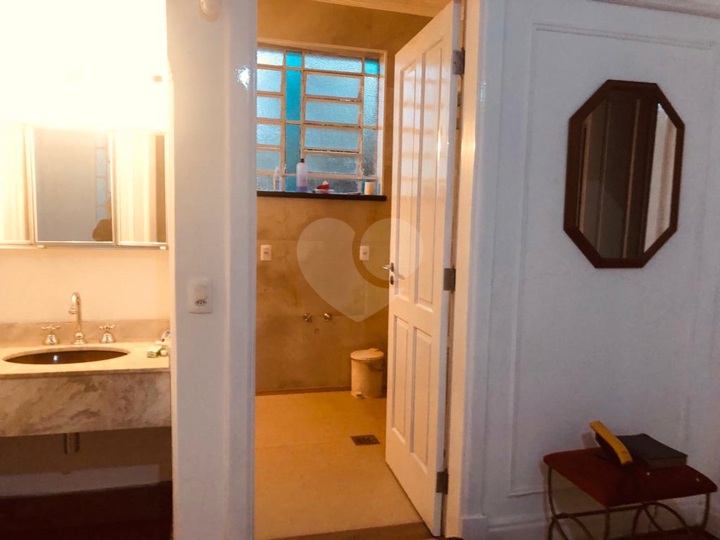 Sobrado à venda com 4 quartos, sendo 1 suíte, em Perdizes, São Paulo, SP