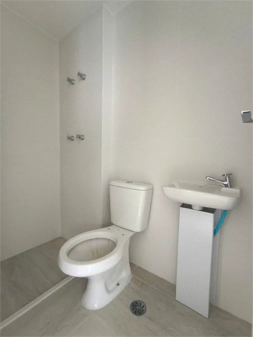 Apartamento à venda ou para alugar com 3 suítes em Água Branca, São Paulo, SP