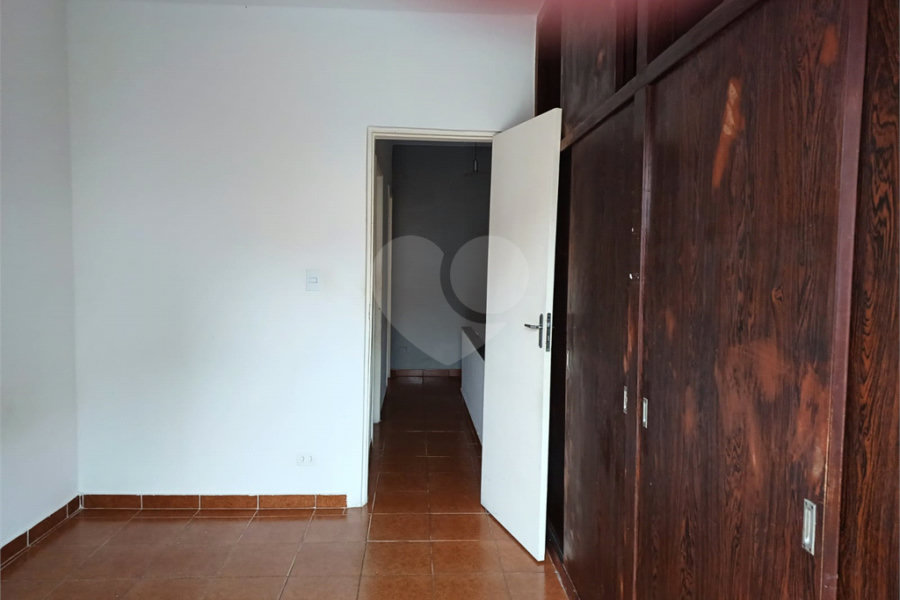 Sobrado à venda com 3 quartos em Santa Terezinha, São Paulo, SP
