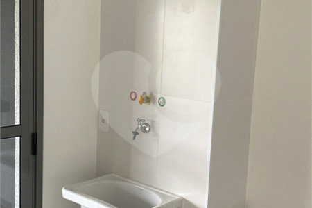 Apartamento à venda com 2 suítes em Pinheiros, São Paulo, SP