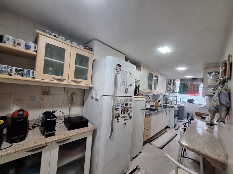 Apartamento à venda com 4 quartos, sendo 1 suíte,  em Tijuca, Rio de Janeiro, RJ