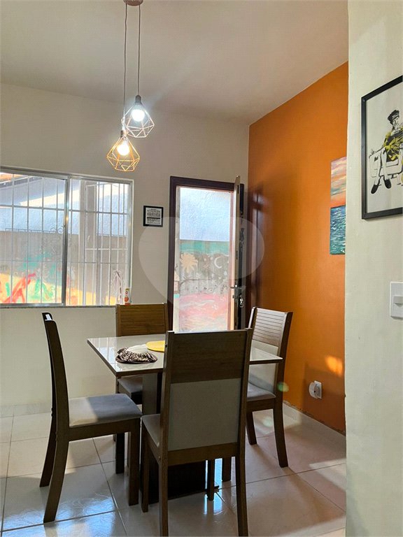 Casa à venda com 2 quartos, sendo 1 suíte,  em Caminho de Búzios, Cabo Frio, RJ