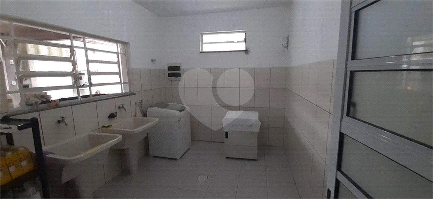 Sobrado à venda com 3 quartos, sendo 2 suítes, em Chácara Monte Alegre, São Paulo, SP