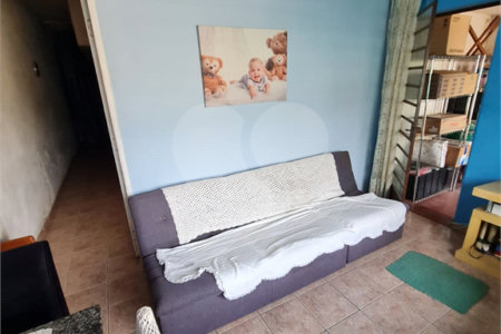 Casa à venda com 6 quartos em Vila dos Remédios, São Paulo, SP