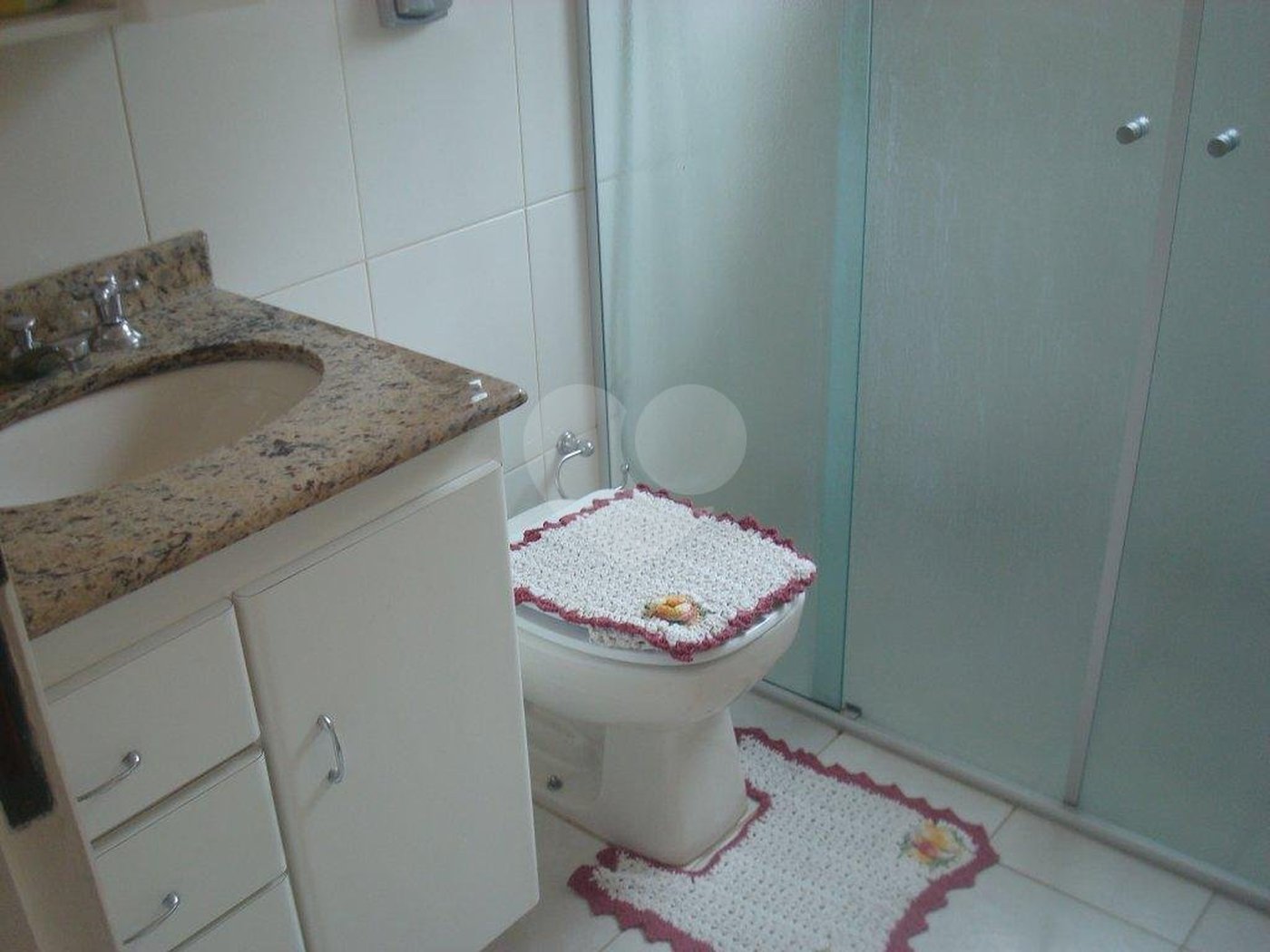 Sobrado à venda com 3 quartos, sendo 1 suíte,  em Parque Peruche, São Paulo, SP