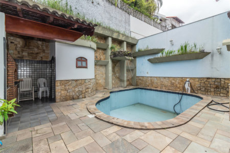 Sobrado à venda com 4 quartos, sendo 2 suítes, em Jardim Franca, São Paulo, SP