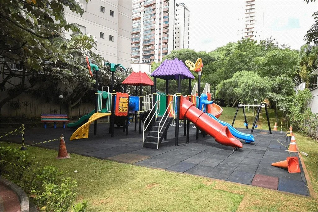 Apartamento à venda com 3 suítes em Lar São Paulo, São Paulo, SP