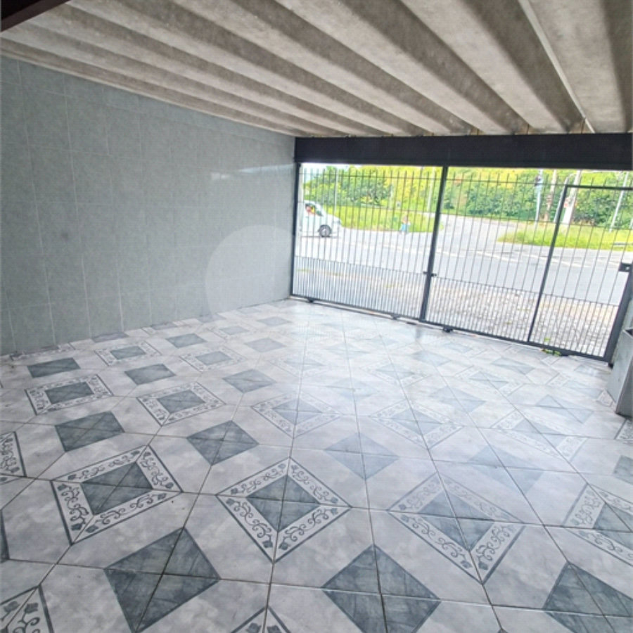 Casa à venda com 3 quartos, sendo 1 suíte, em Jardim Santo Elias, São Paulo, SP
