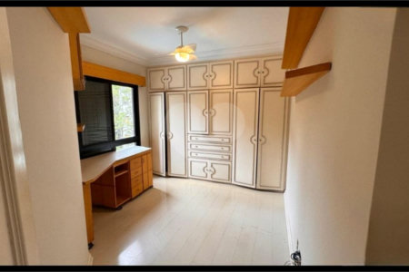 Apartamento à venda ou para alugar com 3 quartos, sendo 1 suíte, em Vila Andrade, São Paulo, SP
