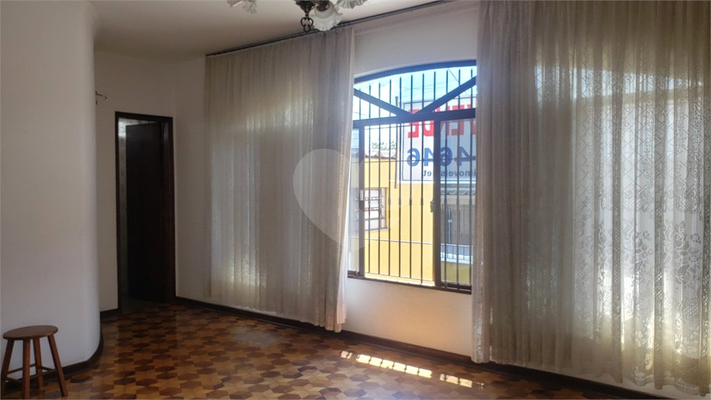 Casa Térrea à venda com 3 quartos, sendo 1 suíte,  em Campo Grande, São Paulo, SP