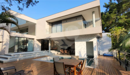Casa à venda com 3 suítes em Jardim Prudência, São Paulo, SP