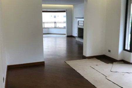 Apartamento à venda com 4 suítes em Vila Suzana, São Paulo, SP