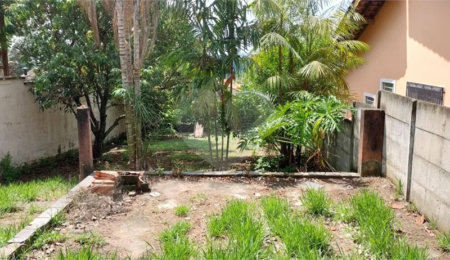 Terreno à venda em Jardim dos Pinheiros, Atibaia, SP