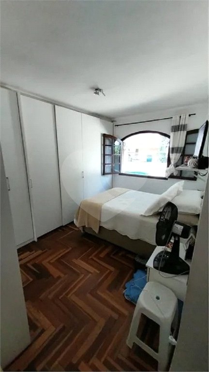 Sobrado à venda com 4 quartos, sendo 1 suíte, em Vila Prel, São Paulo, SP