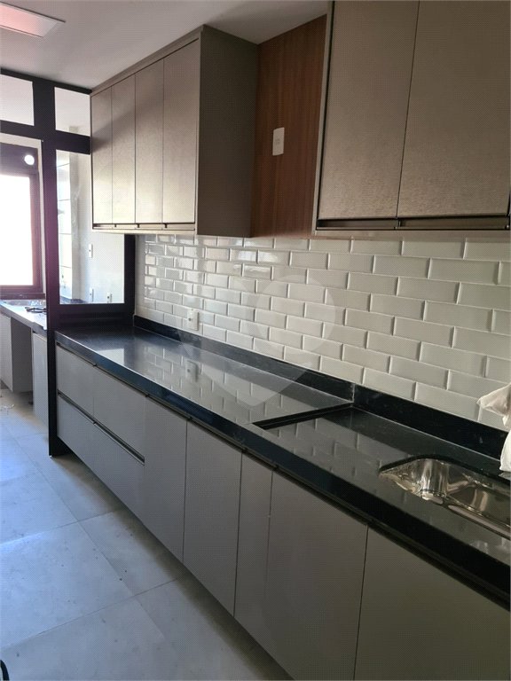 Apartamento à venda com 3 quartos, sendo 1 suíte, em Vista Alegre, Vinhedo, SP