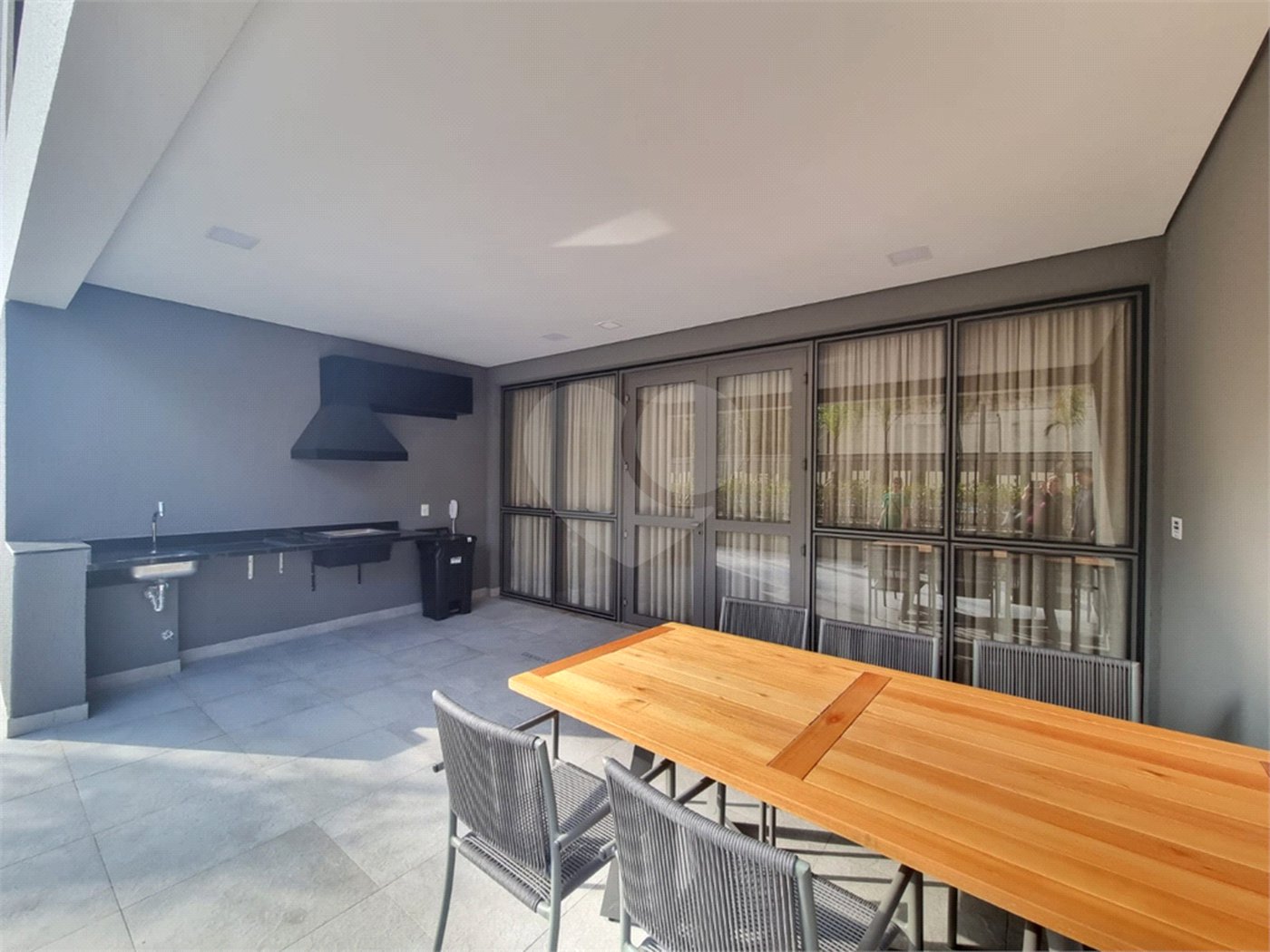 Apartamento à venda com 3 suítes em Jardim Prudência, São Paulo, SP