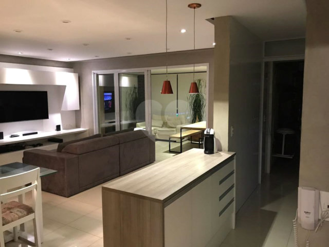 Apartamento à venda com 2 quartos, sendo 1 suíte,  em Chácara Flora, São Paulo, SP