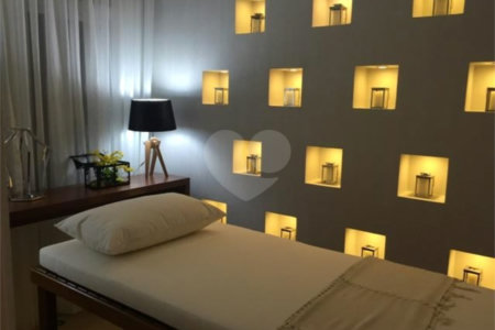 Apartamento à venda com 2 quartos, sendo 1 suíte,  em Vila Cordeiro, São Paulo, SP