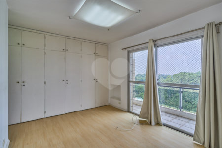 Cobertura à venda ou para alugar com 5 quartos, sendo 2 suítes, em Alto da Boa Vista, São Paulo, SP