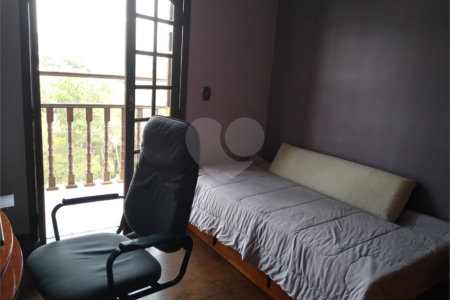 Sobrado à venda com 4 quartos, sendo 2 suítes, em Jardim Franca, São Paulo, SP