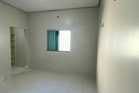 Casa para alugar com 3 quartos, sendo 1 suíte, em Açucena, Balsas, MA