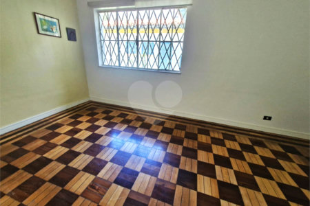 Casa Térrea à venda com 5 quartos em Jardim Petrópolis, São Paulo, SP