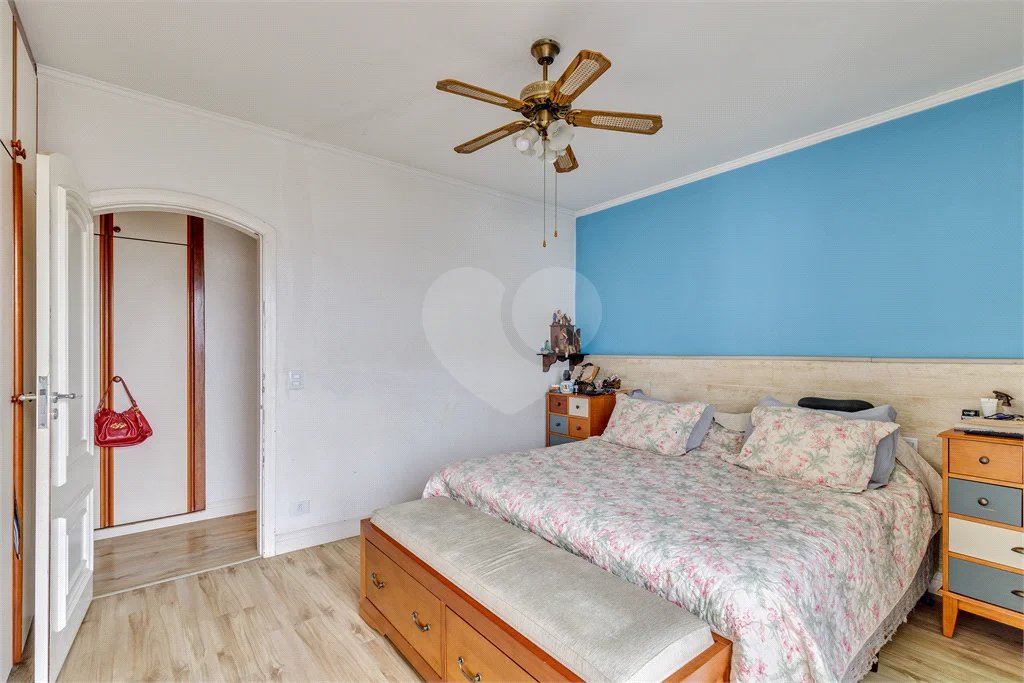 Apartamento à venda com 4 quartos, sendo 2 suítes, em Brooklin, São Paulo, SP