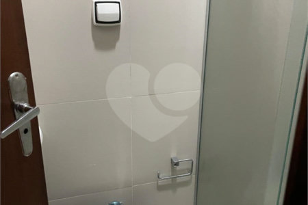 Casa à venda com 3 quartos no condomínio Boa Vista, São Roque - SP
