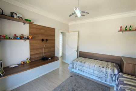 Casa à venda com 3 quartos, sendo 1 suíte,  em Horto Santo Antonio, Jundiaí, SP