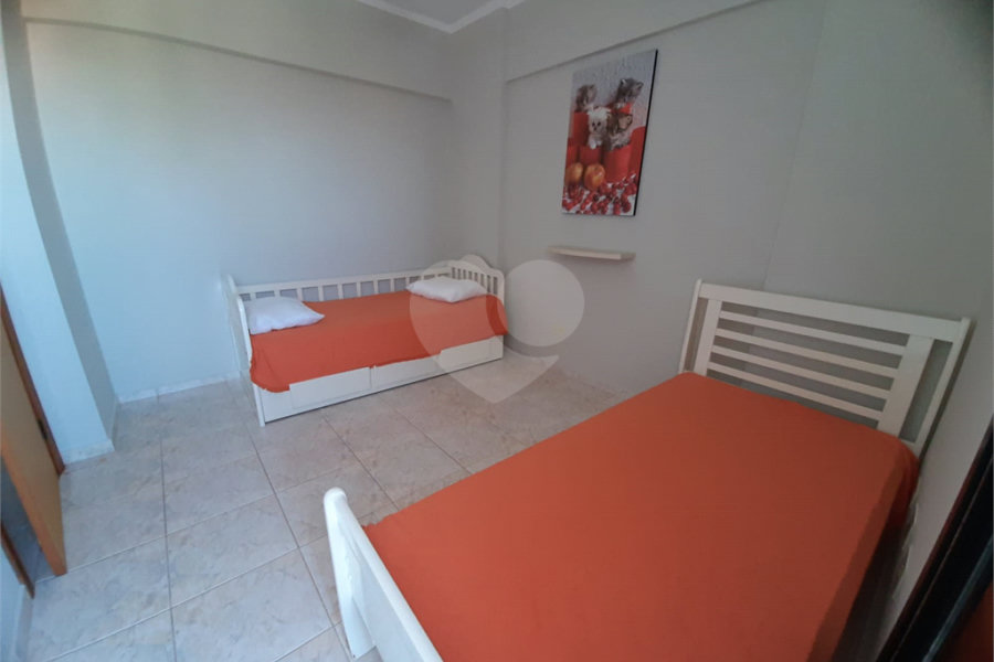 Apartamento à venda com 2 quartos, sendo 1 suíte, em Vera Cruz, Mongaguá, SP