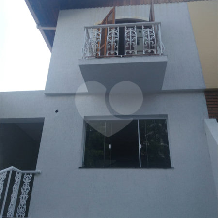 Sobrado à venda com 3 quartos, sendo 1 suíte, em Vila Gustavo, São Paulo, SP