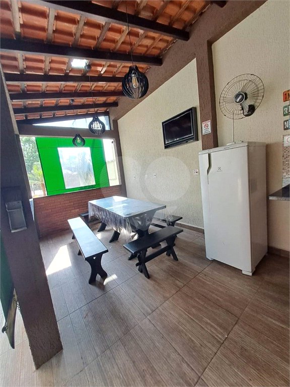 Apartamento à venda com 3 quartos, sendo 1 suíte,  em Enseada, Guarujá, SP