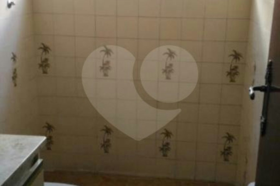 Sobrado à venda com 3 quartos, sendo 1 suíte, em Tremembé, São Paulo, SP