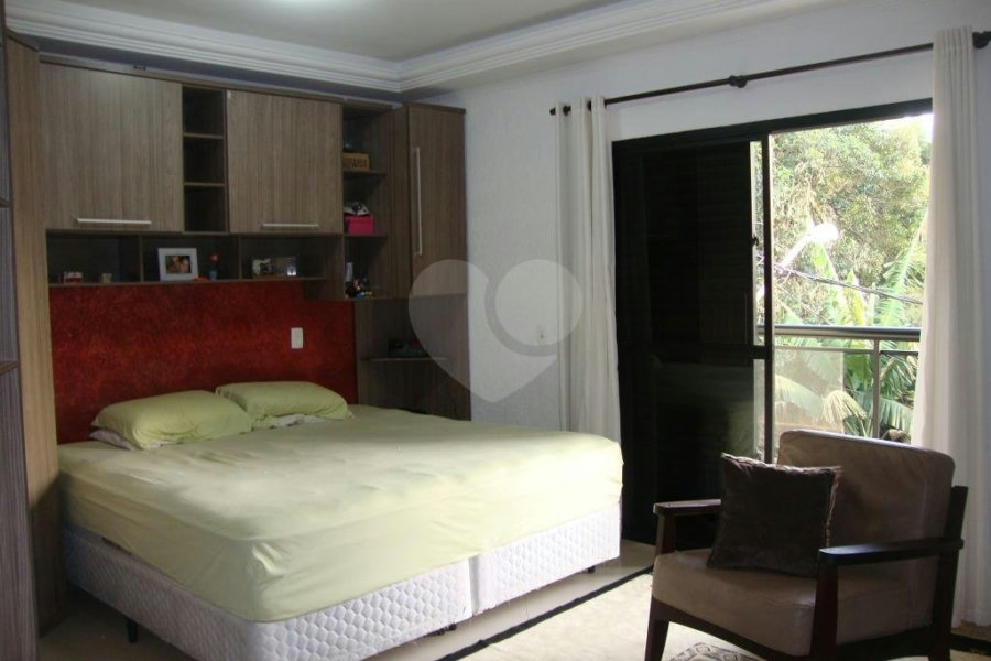 Sobrado à venda com 3 quartos, sendo 1 suíte, em Anhanguera, São Paulo, SP