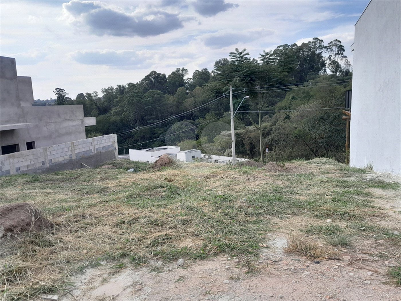 Terreno à venda em Residencial Jatobás, Louveira, SP