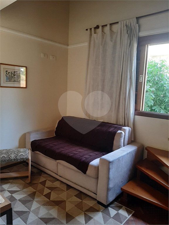Casa à venda com 3 quartos, sendo 1 suíte, no condomínio Barbará II, São Paulo - SP