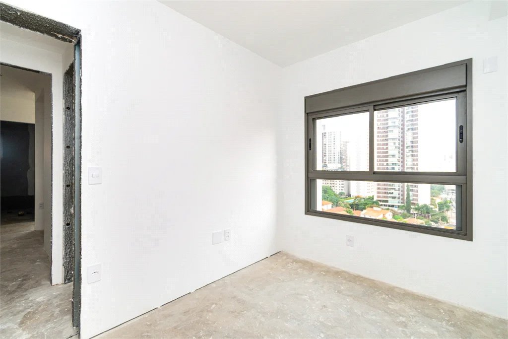 Apartamento à venda com 3 suítes em Jardim das Acácias, São Paulo, SP
